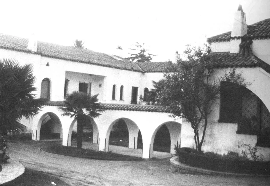 b.32 chalet