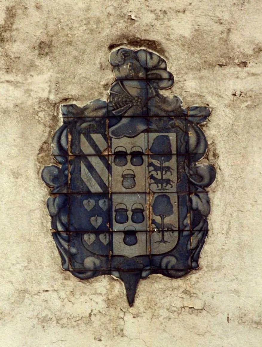 C5.02 ESCUDO