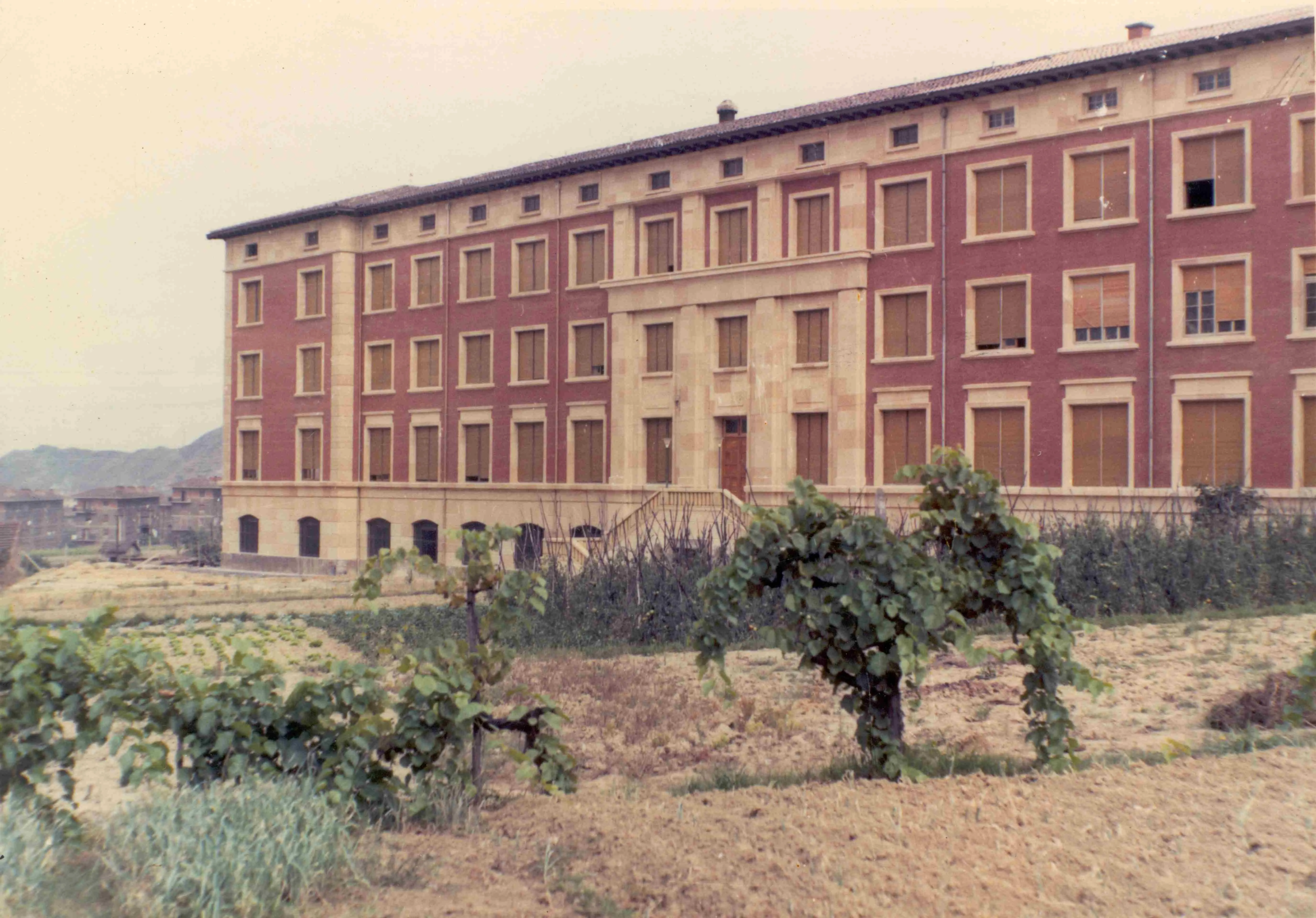 colegio San José 1 web _ Ibarrekolanda BHIren argazkia