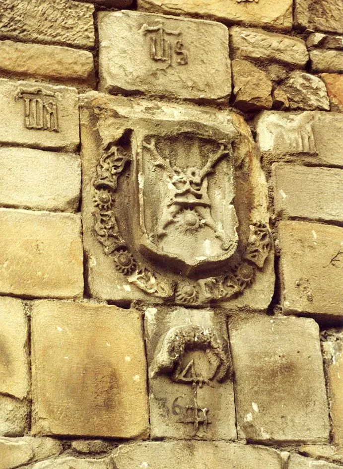 escudo Larrako _ Txema Juanesen argazkia