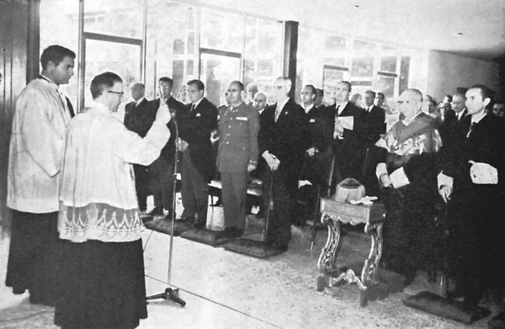 Facultad inauguracion 1964-3 _ Bilboko Udal Artxiboaren argazkia